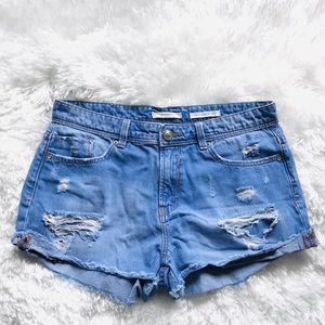 vintage denim shorts by stradivarius